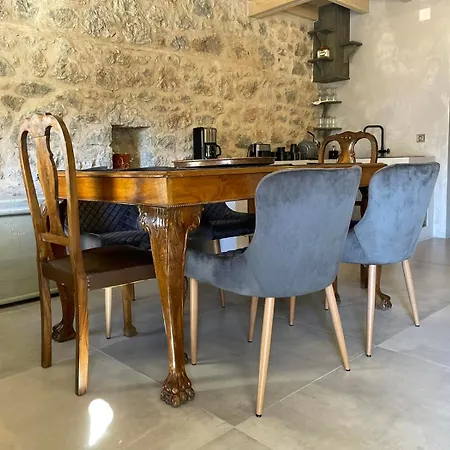 αρχοντικό 19ου αιώνα Apartment *